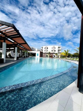 Vista Cana, Long and Short Stay